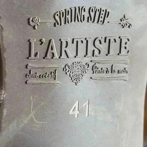 Colorful Embroidered Ankle Boots - Picture 8 of 9